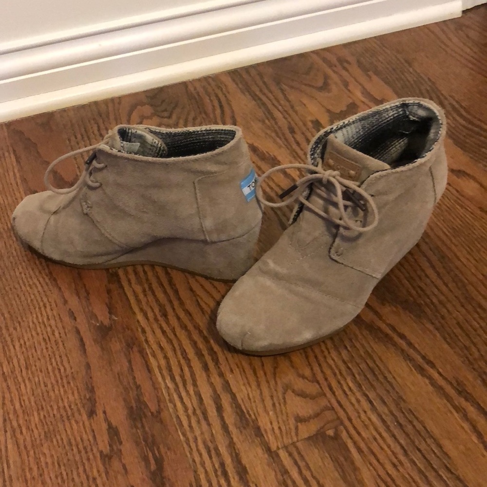 Toms booties